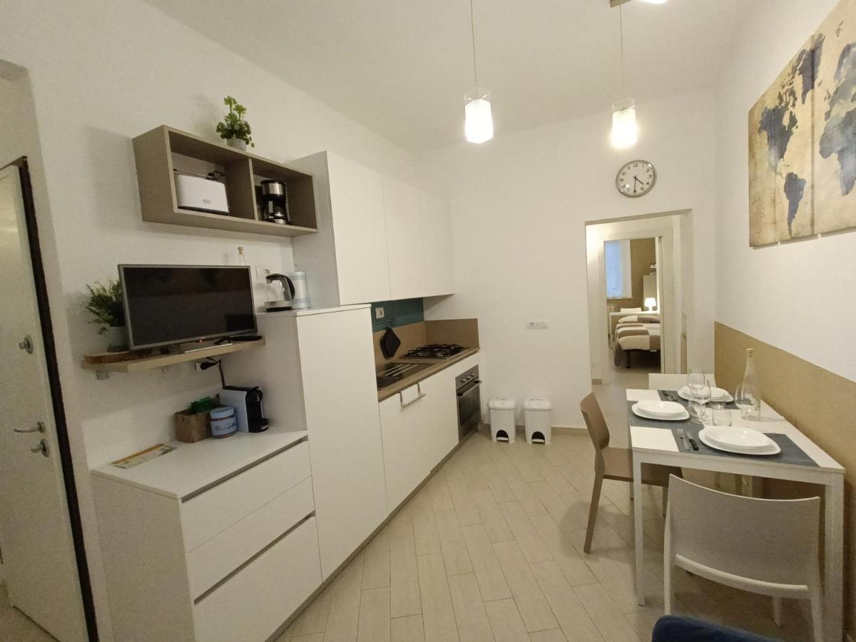 דירות סיינה Firsthouse - Nel Centro Storico Con Parcheggio Gratuito מראה חיצוני תמונה